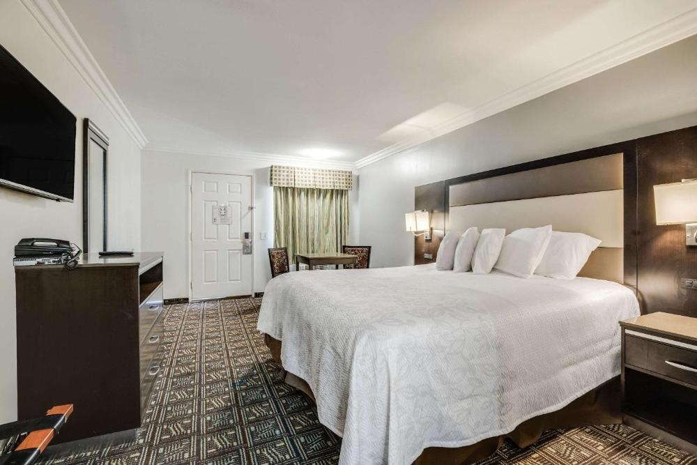 Rodeway Inn Old Town Temecula