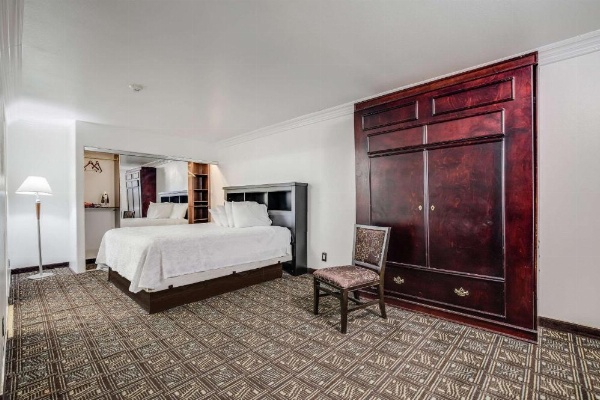 Rodeway Inn Old Town Temecula image 20